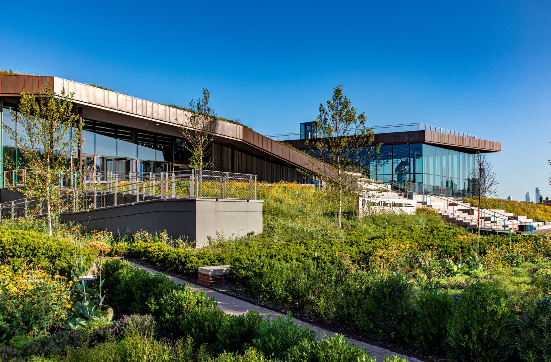 statue of liberty 10s